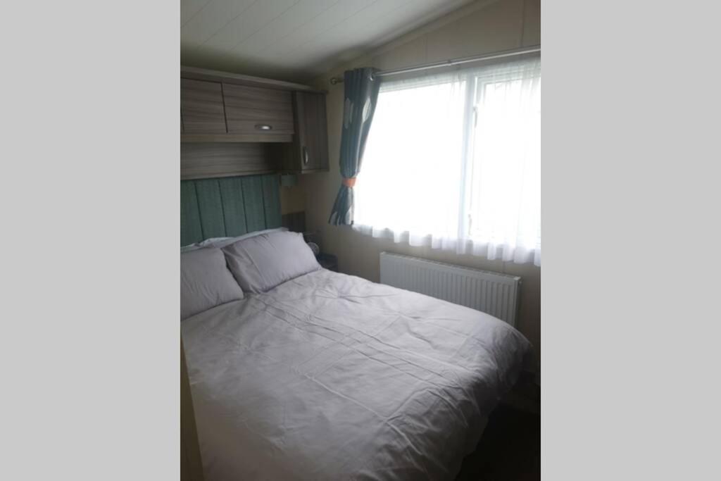 Hoburne Devon Bay Static 3 Bed Apartment Goodrington Exterior foto